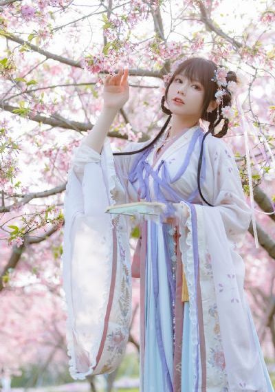 粗大挺进尤物邻居少妇_720免费在线播放