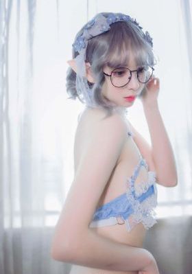 中文字幕无码乱人伦男自慰_视频网址大全